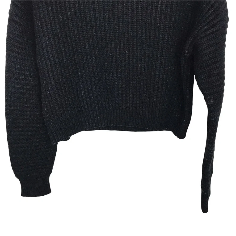 Dzzit Black Roar Wool Blend Knit Sweater